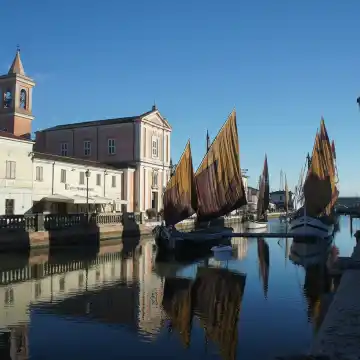 cesenatico italia porta vecchio 1