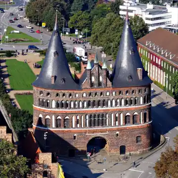 holstentor lubecca