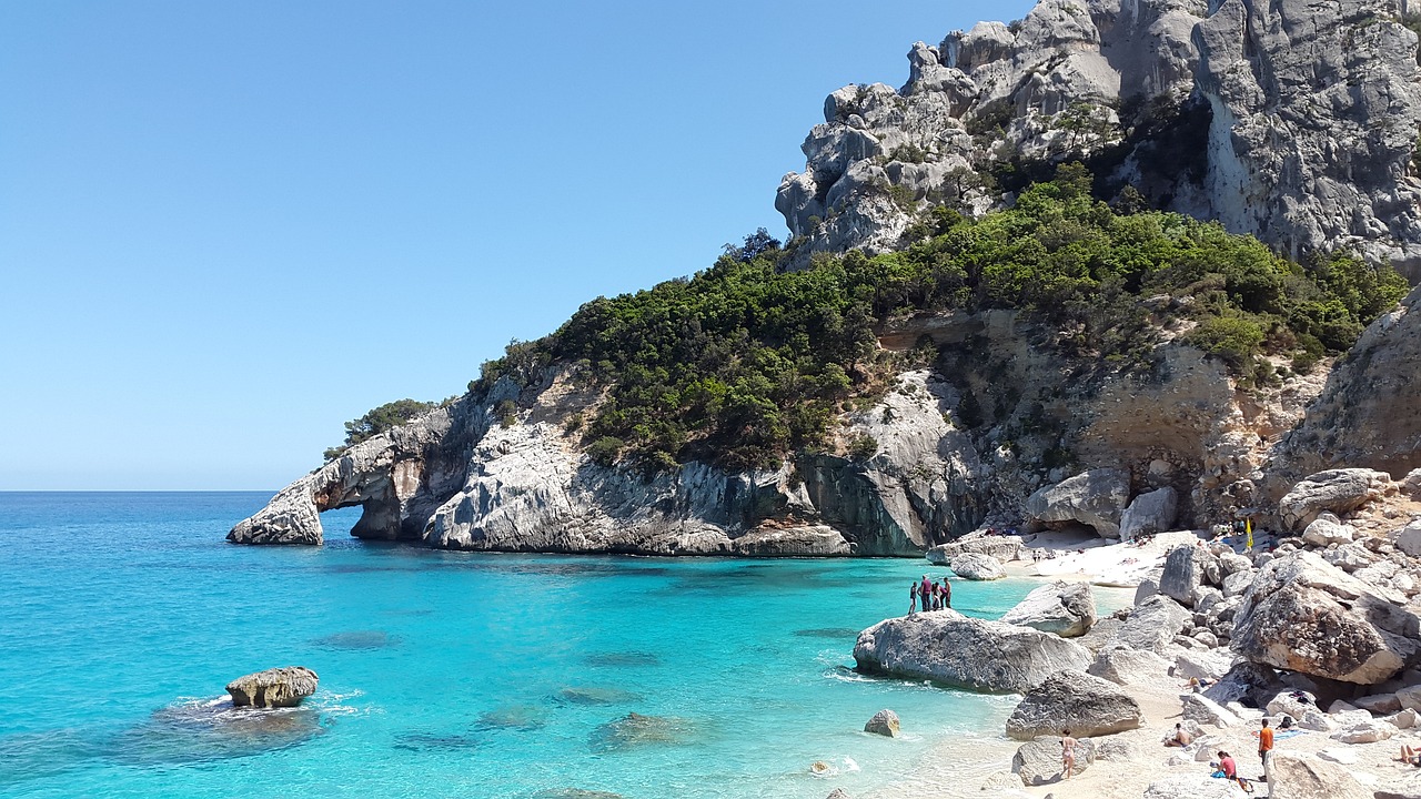 cala goloritza sardegna mediterraneo