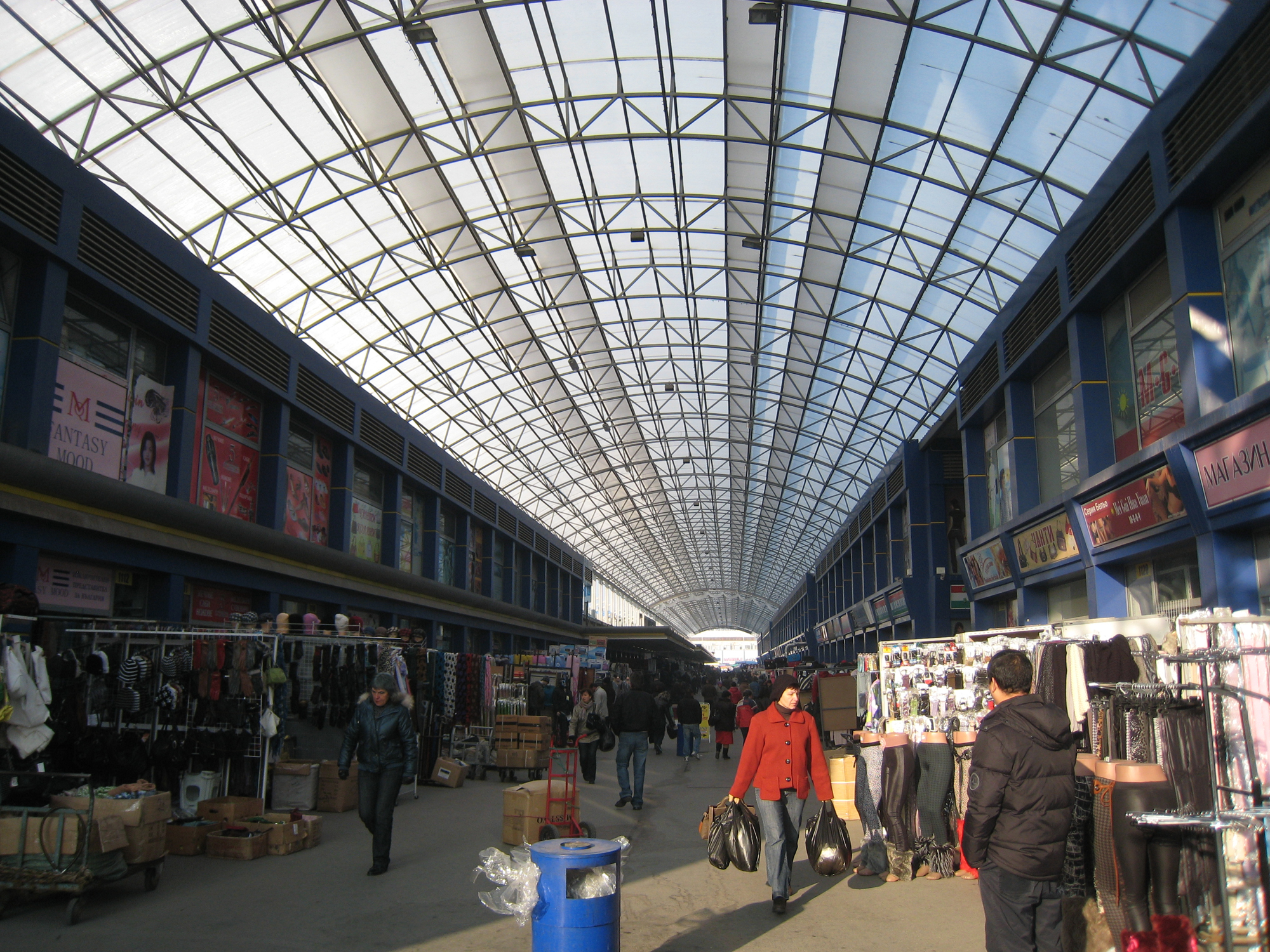iliyantsi stock bazar passage