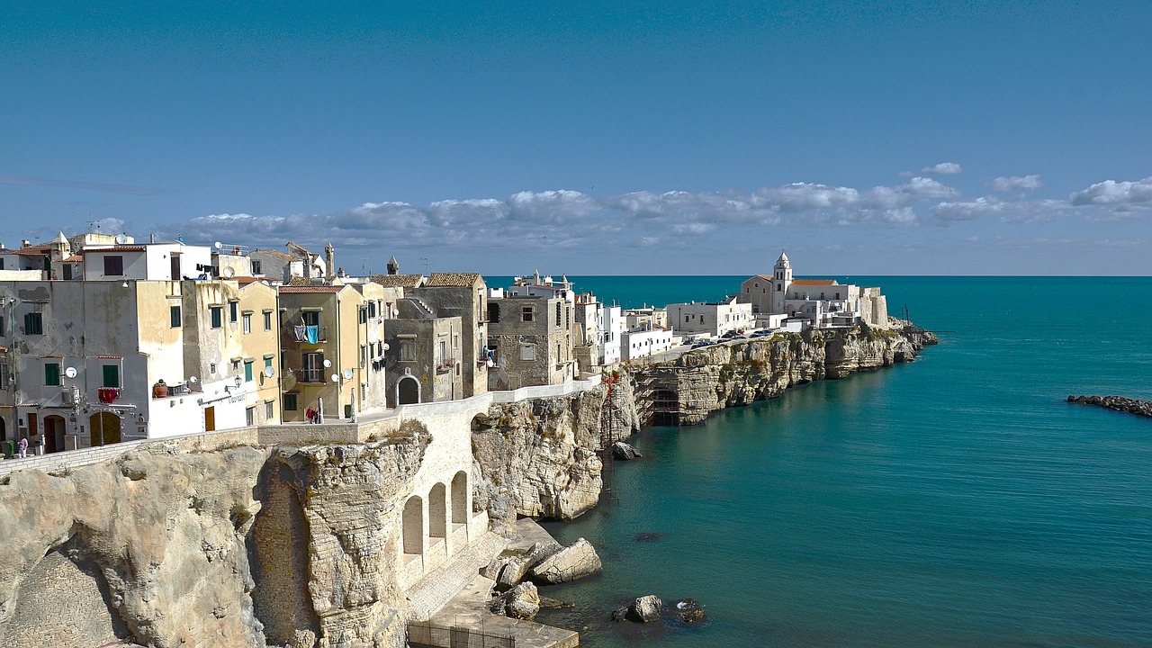 italia puglia gargano vieste 4