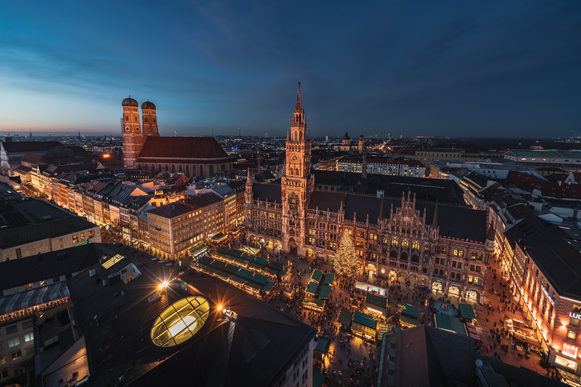 marienplatz monaco di baviera