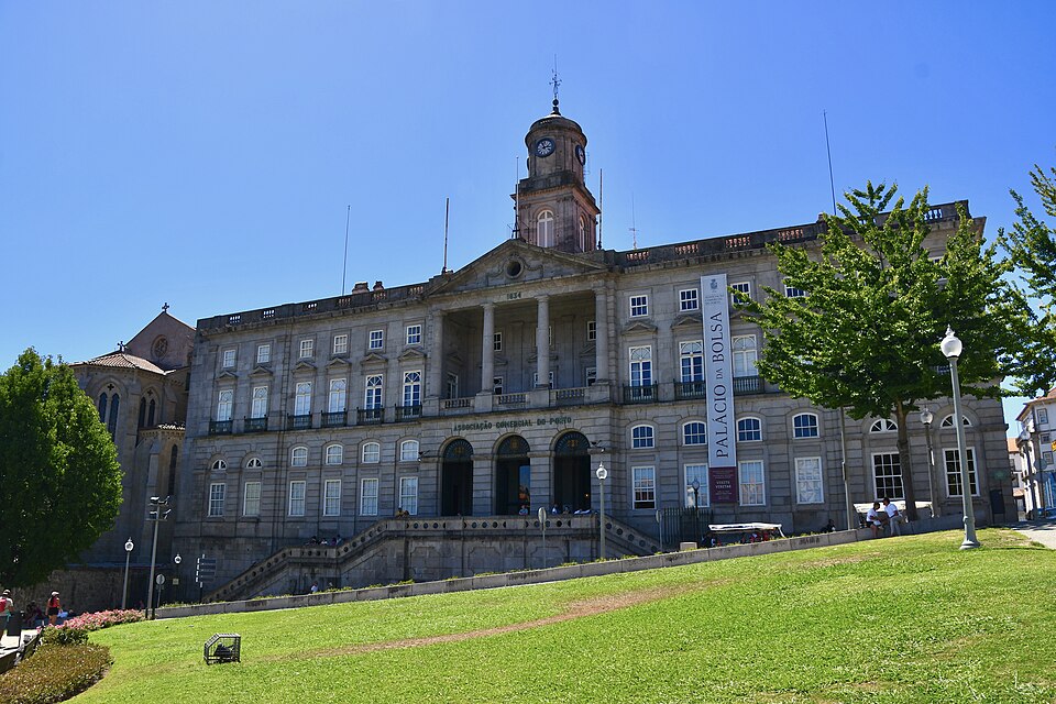 palais de la bourse porto