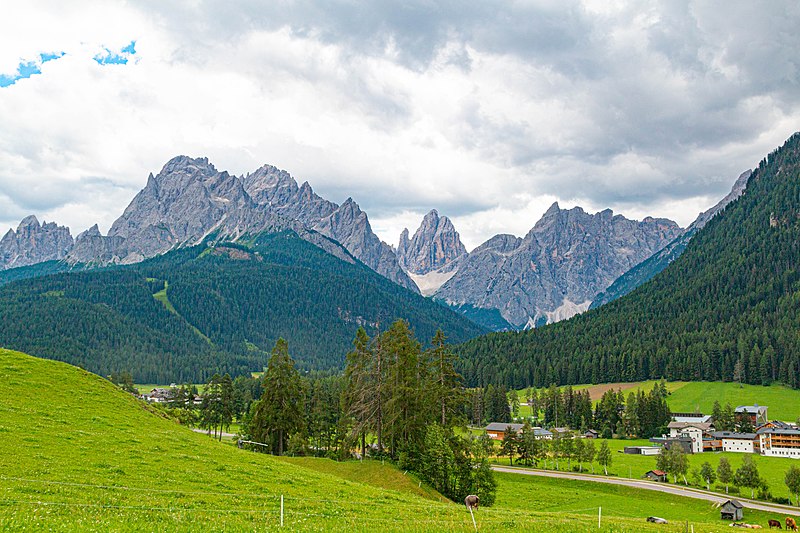 pohled na udoli val fiscalina od pevnosti mitterberg